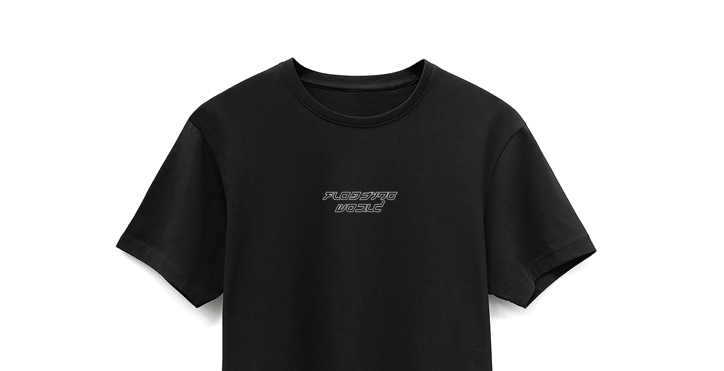 Simple Crewneck Logo T Shirt